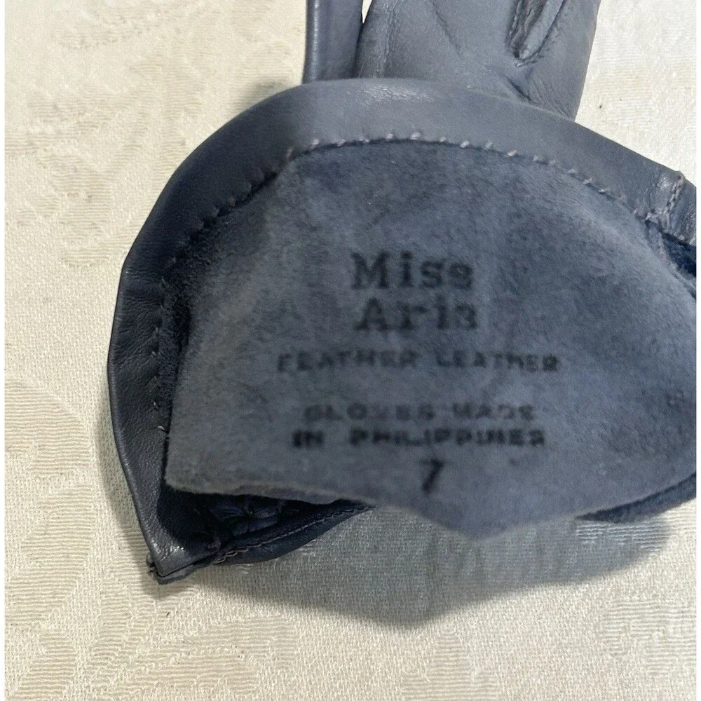 Vintage 1960s Miss Aris Grey Feather Leather Dress Gloves W/ Original Tags Sz 7